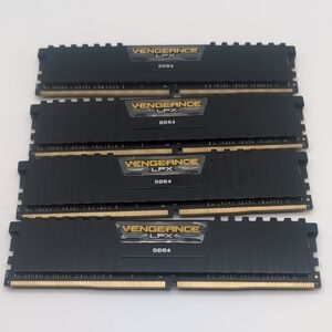 Lot of 4 Corsair Vengeance LPX DDR4 RAM 16gb (4x4gb) 2400 Mhz